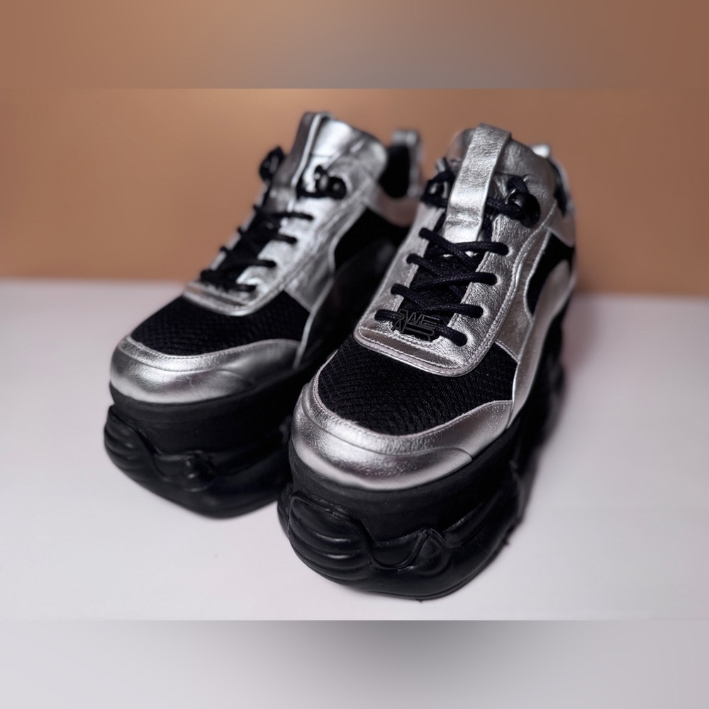 SWEAR Air Revive Nitro Silver/Black – Size 36 (Worn Once)
